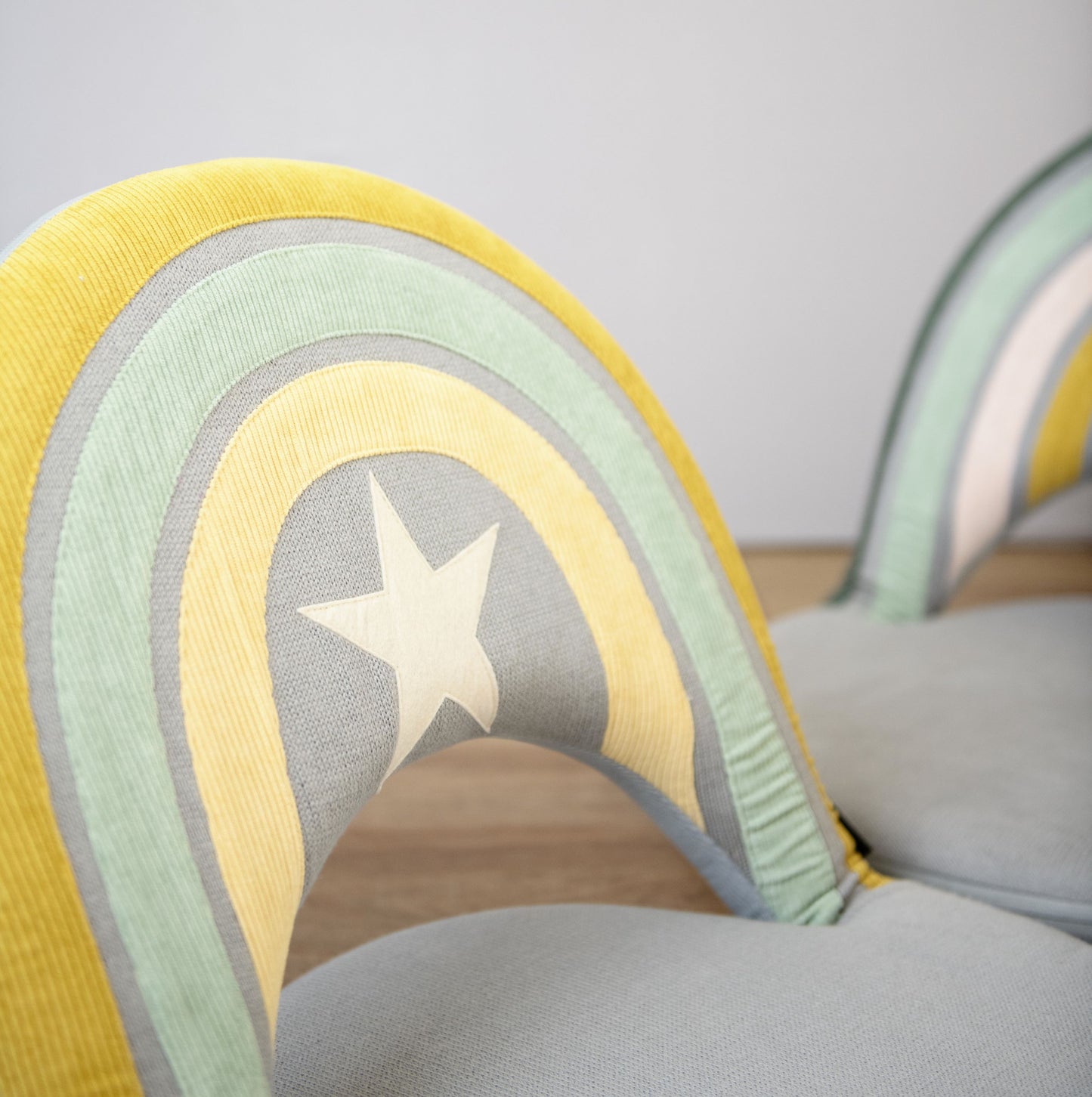 Starlight Rainbow FlexiFold Comfort: Unique Designs
